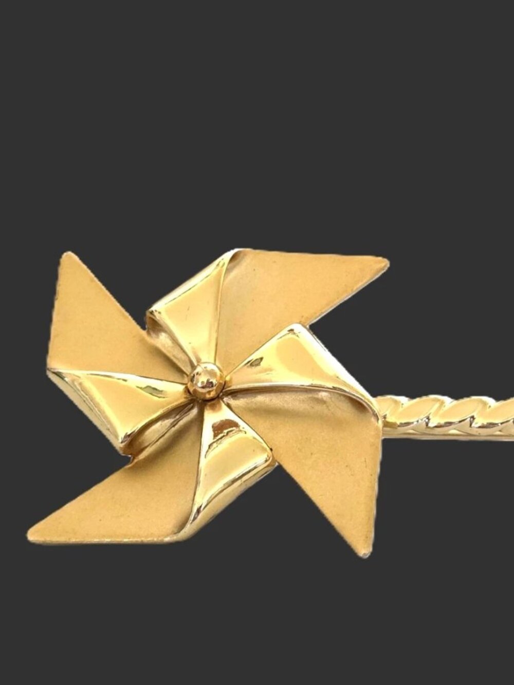 AJC Gold Tone Metal Garden Articulated Pinwheel Brooch Vintage Spinning